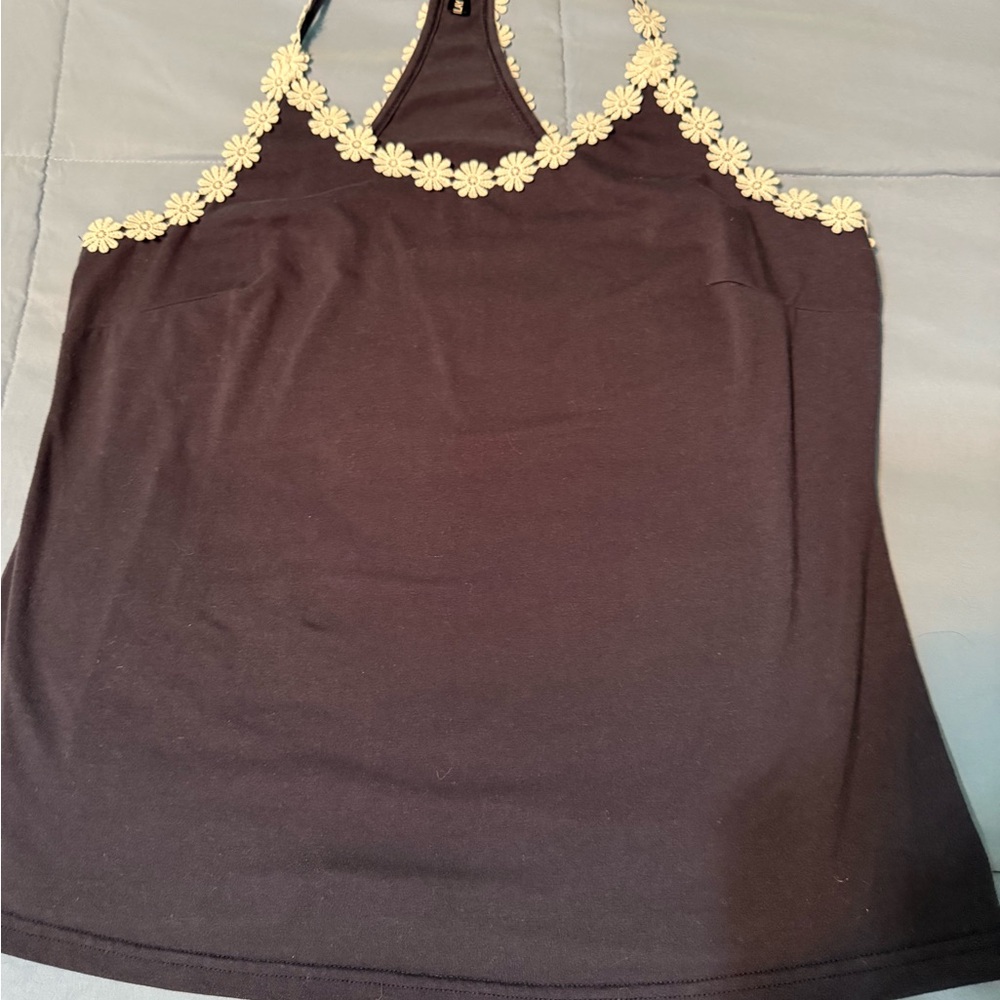 Navy blue tank flower edging